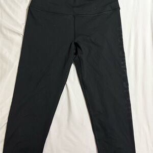 Victoria's Secret Black Capri Leggings